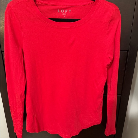 LOFT Bright Red Long Sleeve Tee - Picture 1 of 3